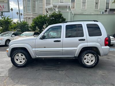 2002 Jeep Liberty Limited   - Photo 10 - Los Angeles, CA 91306