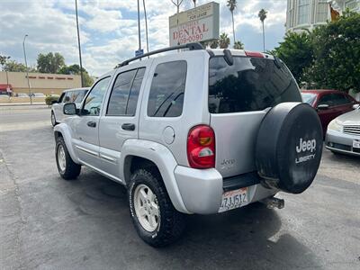 2002 Jeep Liberty Limited   - Photo 9 - Los Angeles, CA 91306