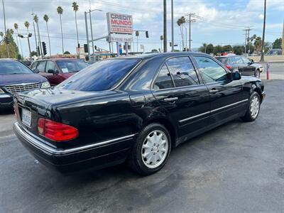 1996 Mercedes-Benz E 320   - Photo 8 - Los Angeles, CA 91306