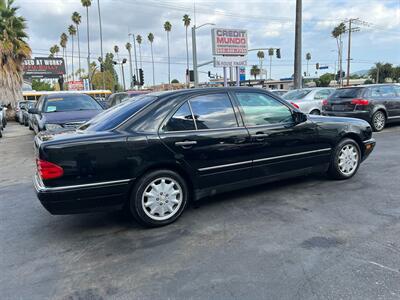 1996 Mercedes-Benz E 320   - Photo 7 - Los Angeles, CA 91306