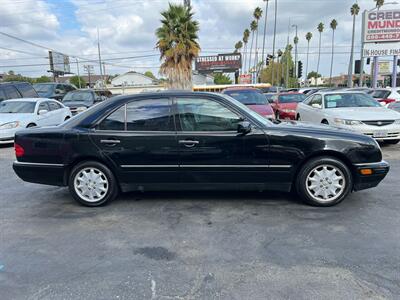 1996 Mercedes-Benz E 320   - Photo 5 - Los Angeles, CA 91306