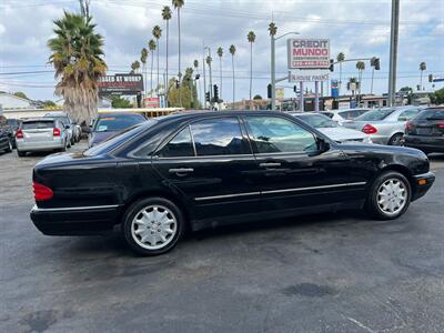 1996 Mercedes-Benz E 320   - Photo 6 - Los Angeles, CA 91306