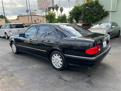 1996 Mercedes-Benz E 320   - Photo 32 - Los Angeles, CA 91306