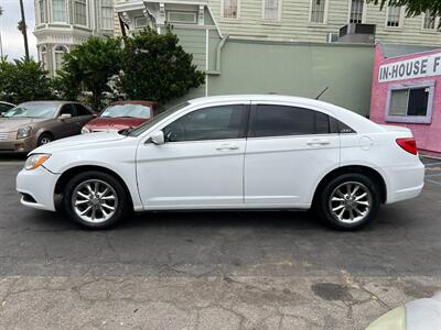 2014 Chrysler 200 LX   - Photo 11 - Los Angeles, CA 91306