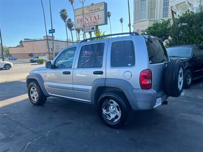 2003 Jeep Liberty Sport   - Photo 10 - Los Angeles, CA 91306