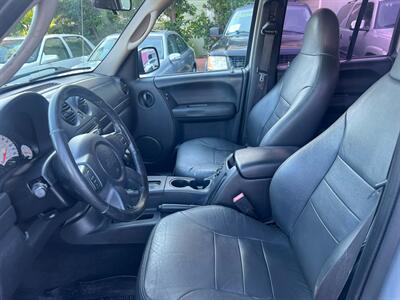 2003 Jeep Liberty Sport   - Photo 15 - Los Angeles, CA 91306