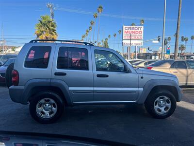 2003 Jeep Liberty Sport   - Photo 6 - Los Angeles, CA 91306