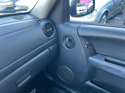 2003 Jeep Liberty Sport   - Photo 45 - Los Angeles, CA 91306