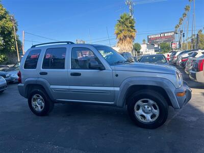 2003 Jeep Liberty Sport   - Photo 4 - Los Angeles, CA 91306