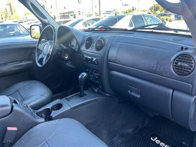 2003 Jeep Liberty Sport   - Photo 40 - Los Angeles, CA 91306