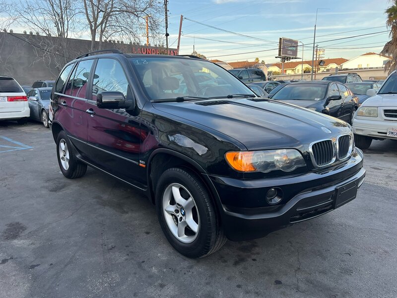 2002 BMW X5 Base