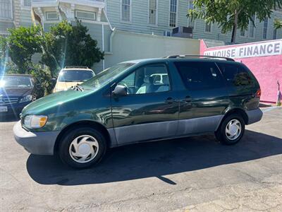 1999 Toyota Sienna CE   - Photo 27 - Los Angeles, CA 91306