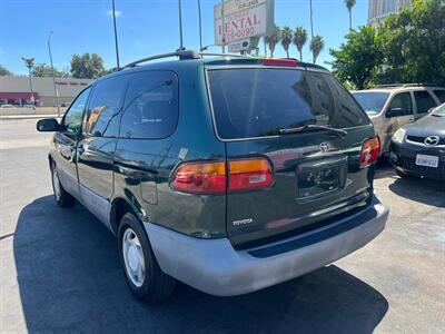 1999 Toyota Sienna CE   - Photo 10 - Los Angeles, CA 91306