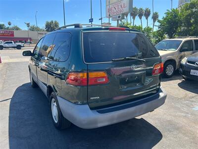 1999 Toyota Sienna CE   - Photo 33 - Los Angeles, CA 91306