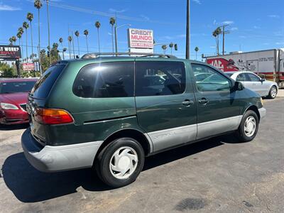 1999 Toyota Sienna CE   - Photo 35 - Los Angeles, CA 91306