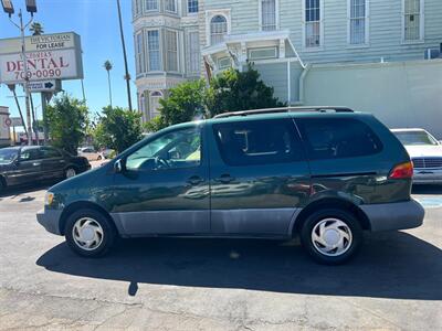 1999 Toyota Sienna CE   - Photo 30 - Los Angeles, CA 91306