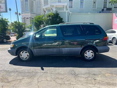 1999 Toyota Sienna CE   - Photo 29 - Los Angeles, CA 91306