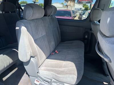 1999 Toyota Sienna CE   - Photo 43 - Los Angeles, CA 91306