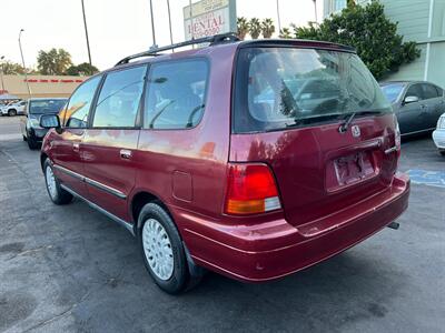 1995 Honda Odyssey LX   - Photo 9 - Los Angeles, CA 91306