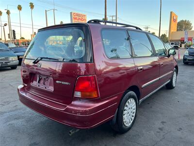 1995 Honda Odyssey LX   - Photo 8 - Los Angeles, CA 91306