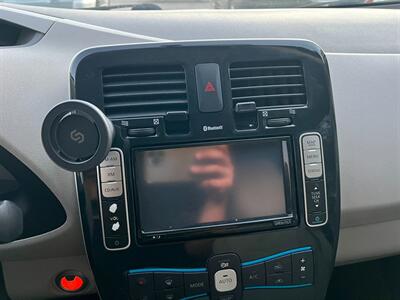 2011 Nissan LEAF SL   - Photo 47 - Los Angeles, CA 91306
