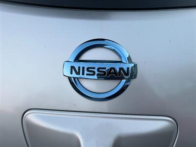 2011 Nissan LEAF SL   - Photo 38 - Los Angeles, CA 91306