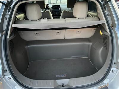2011 Nissan LEAF SL   - Photo 20 - Los Angeles, CA 91306