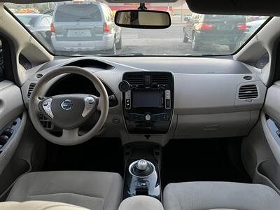 2011 Nissan LEAF SL   - Photo 45 - Los Angeles, CA 91306