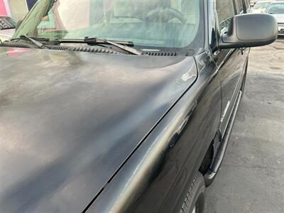 2001 Chevrolet Tahoe LS   - Photo 53 - Los Angeles, CA 91306