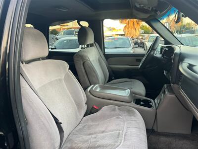 2001 Chevrolet Tahoe LS   - Photo 40 - Los Angeles, CA 91306