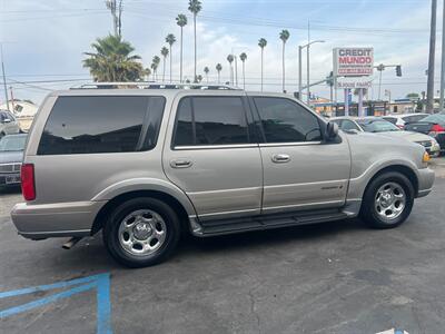 2002 Lincoln Navigator   - Photo 6 - Los Angeles, CA 91306