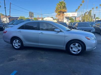 2007 Toyota Camry LE   - Photo 5 - Los Angeles, CA 91306