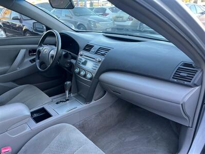 2007 Toyota Camry LE   - Photo 40 - Los Angeles, CA 91306