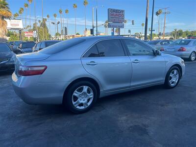 2007 Toyota Camry LE   - Photo 8 - Los Angeles, CA 91306