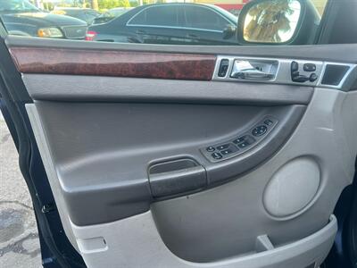 2006 Chrysler Pacifica Touring   - Photo 15 - Los Angeles, CA 91306