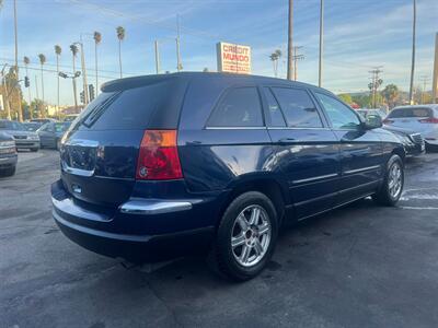 2006 Chrysler Pacifica Touring   - Photo 8 - Los Angeles, CA 91306