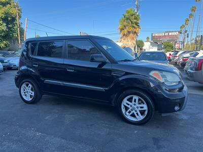 2010 Kia Soul +   - Photo 4 - Los Angeles, CA 91306