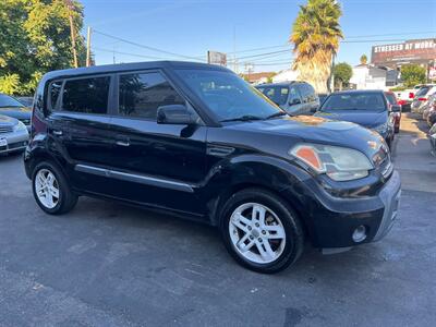 2010 Kia Soul +   - Photo 3 - Los Angeles, CA 91306