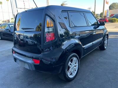 2010 Kia Soul +   - Photo 34 - Los Angeles, CA 91306