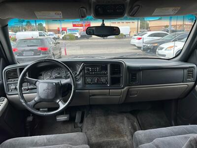 2002 Chevrolet Suburban 1500   - Photo 21 - Los Angeles, CA 91306