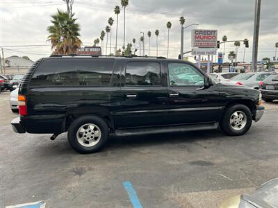 2002 Chevrolet Suburban 1500   - Photo 35 - Los Angeles, CA 91306