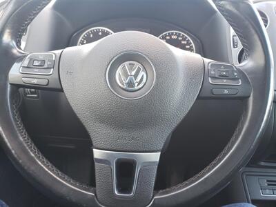 2017 Volkswagen Tiguan Comfortline 4Motion   - Photo 10 - Moncton, NB E1C 9R2