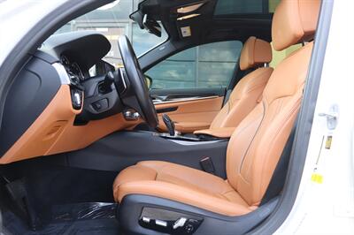 2019 BMW 5 Series 530i - Photo 17 - Jacksonville, FL 32211
