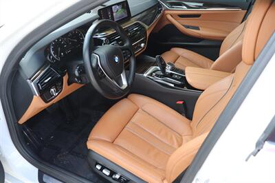 2019 BMW 5 Series 530i - Photo 9 - Jacksonville, FL 32211
