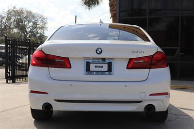 2019 BMW 5 Series 530i - Photo 4 - Jacksonville, FL 32211