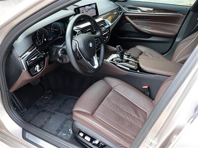 2019 BMW 5 Series 540i xDrive  Luxury Line - Photo 10 - Jacksonville, FL 32211