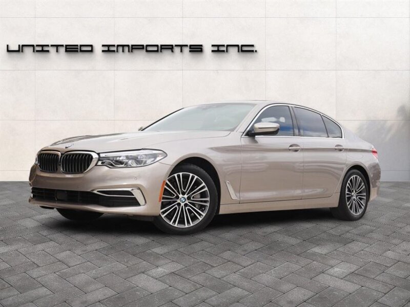 2019 BMW 5 Series 540i xDrive  Luxury Line