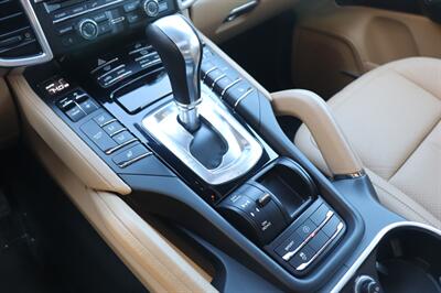 2014 Porsche Cayenne Platinum   - Photo 19 - Jacksonville, FL 32211