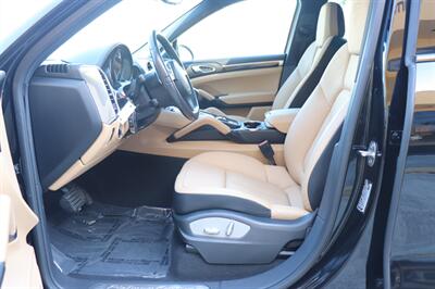 2014 Porsche Cayenne Platinum   - Photo 17 - Jacksonville, FL 32211