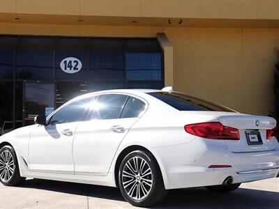 2018 BMW 5 Series 530i - Photo 5 - Jacksonville, FL 32211